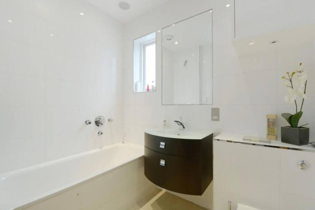 Designer 2 Bedroom Pimlico Londen Buitenkant foto